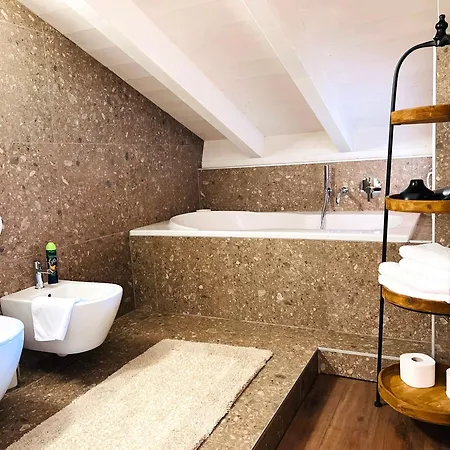 Appartement Casa Di Alex | Sirmione