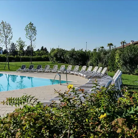 Casa Di Alex | Appartement Sirmione